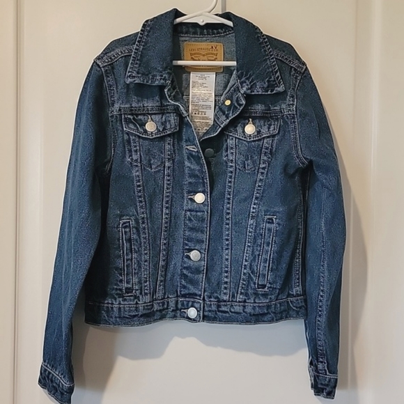Levi Strauss & Co Other - 🍃 Levi Strauss & Co Juniors jacket Sz M